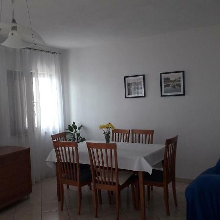 Apartmani Mara I Kata Omis Exterior photo